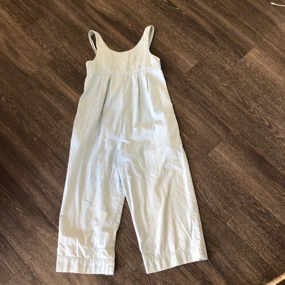Super cute overalls!